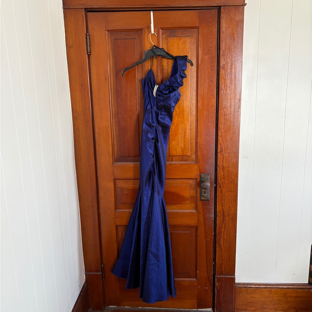 Blondie Nites One-Shoulder Royal Blue Satin Gown
